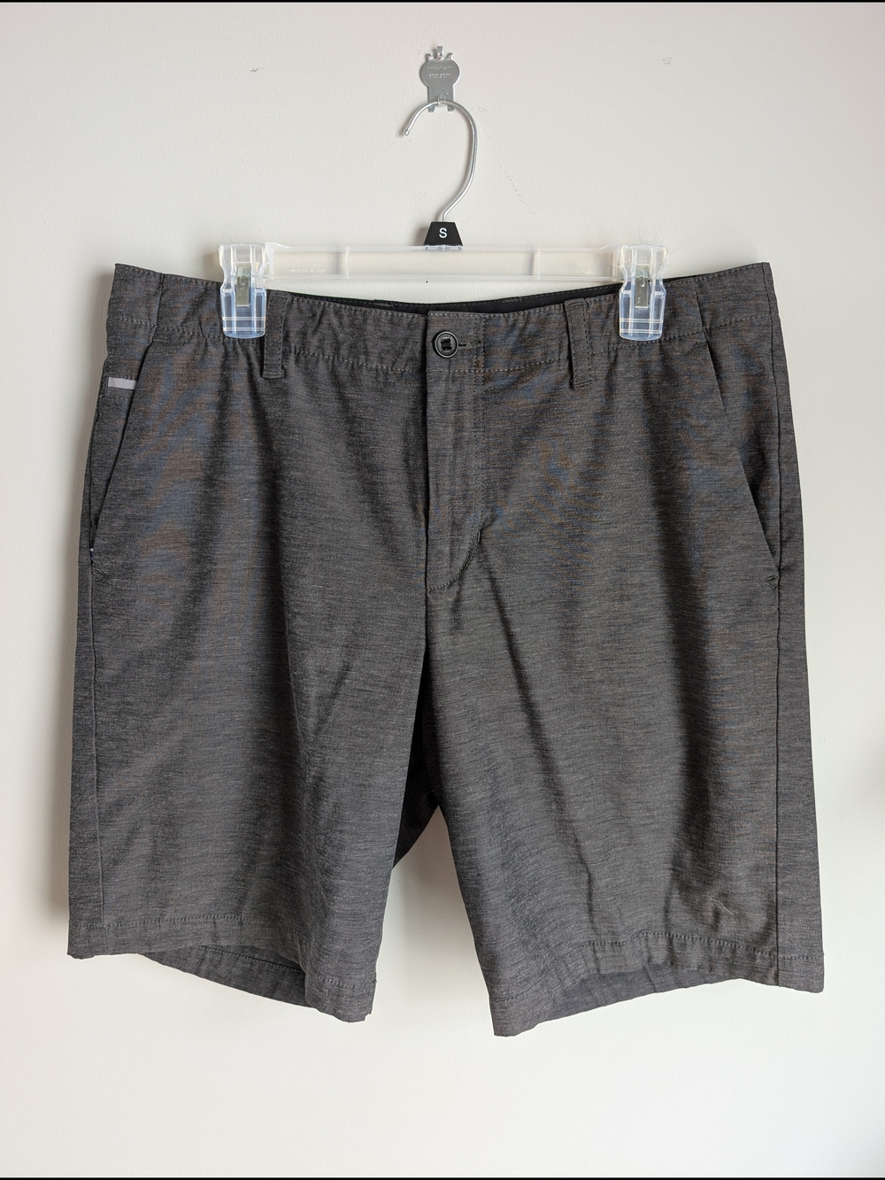 Tommy Bahama Men’s Hybrid Shorts Size 34 Gray Heather Stretch Performance Golf